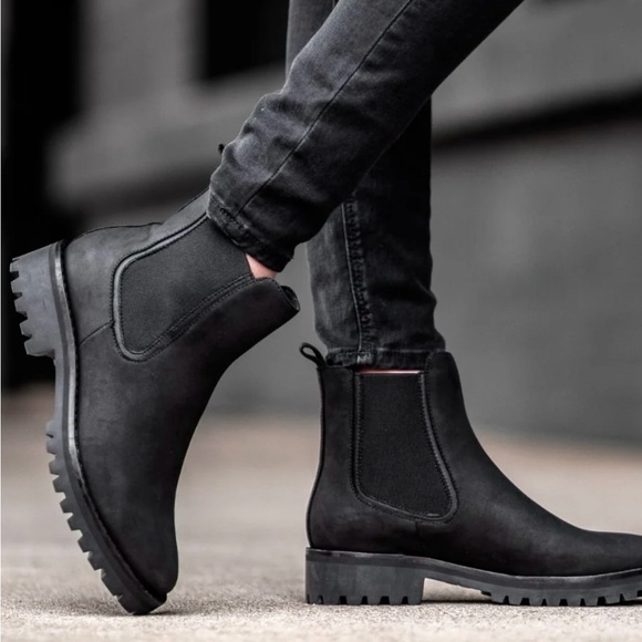 Thursday Chelsea Boots - Picture 6 of 6